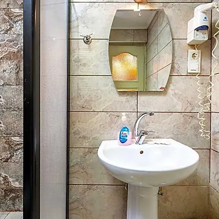Apartmanhotel Kadirga 4*